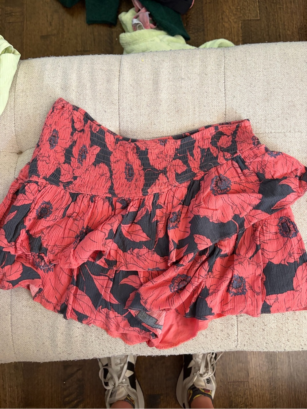 Floral Tiered Ruffle Mini Skirt - Pink & Black - Picture 2 of 2